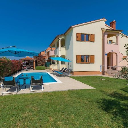 Holiday Home Linden Tree By Interhome Pula Exterior photo